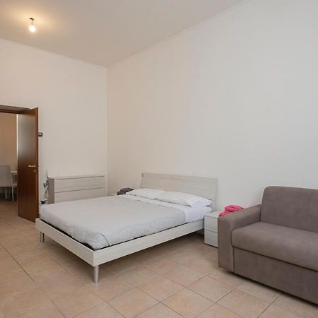 Suite Sauro 6 Guest Milan Exterior photo