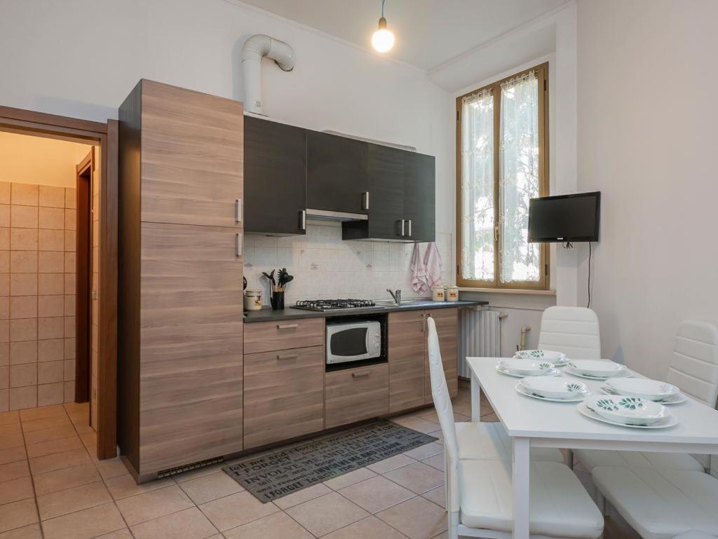 Suite Sauro 6 Guest Milan Exterior photo